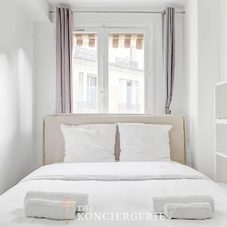 De 3 Avec Balcon A Proximite De L'arc De Triomphe Apartmán *