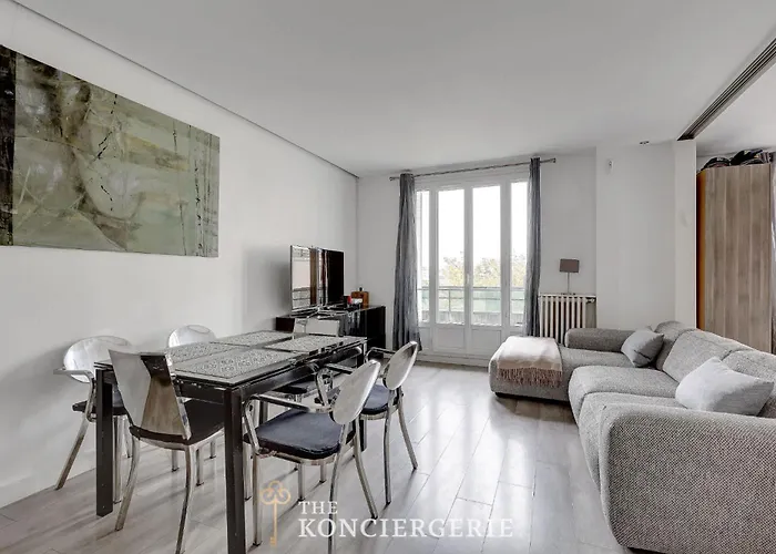 De 3 Avec Balcon A Proximite De L'arc De Triomphe Διαμέρισμα