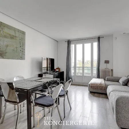 De 3 Avec Balcon A Proximite De L'arc De Triomphe Apartman